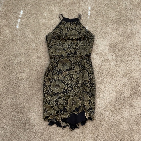 Adelyn Rae Lace Dress - Picture 1 of 4